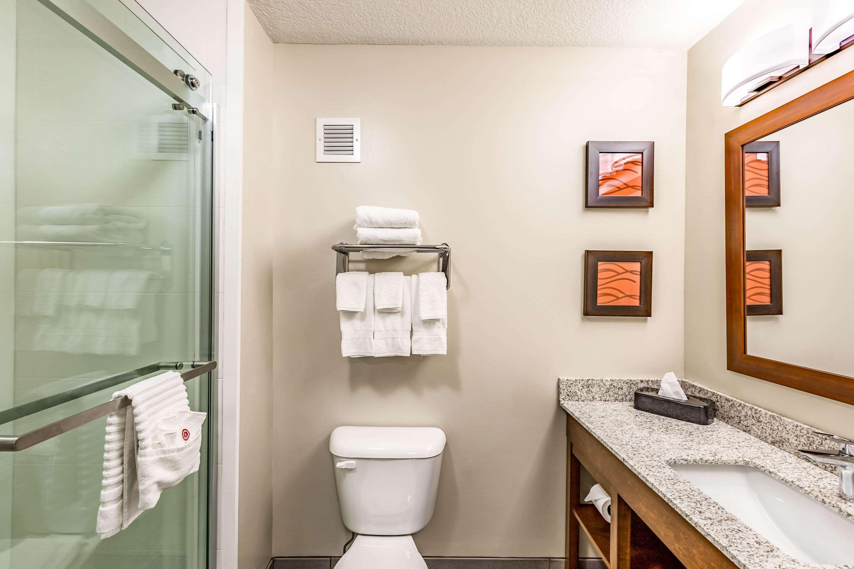 Comfort Inn Altoona-Des Moines Екстер'єр фото