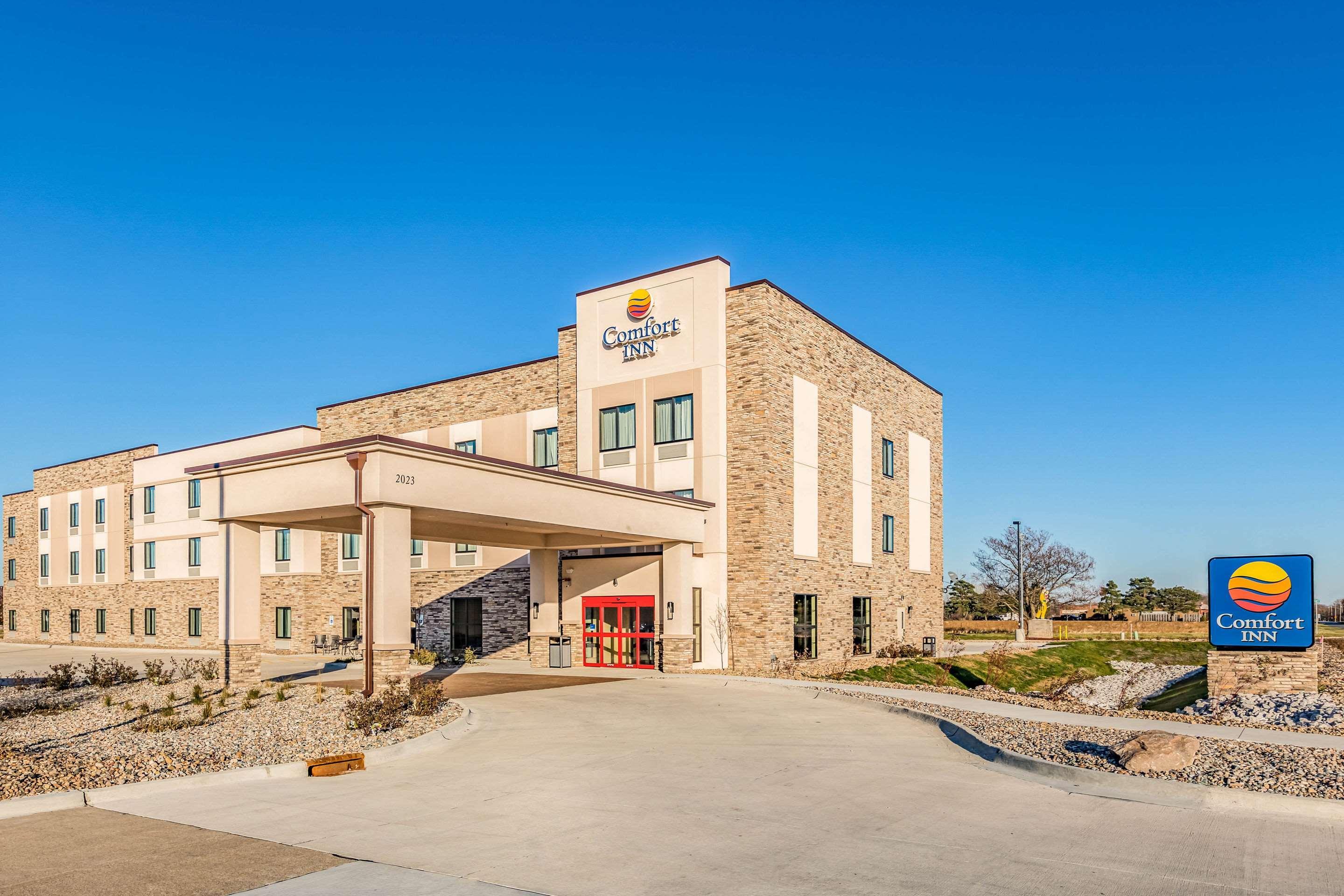 Comfort Inn Altoona-Des Moines Екстер'єр фото